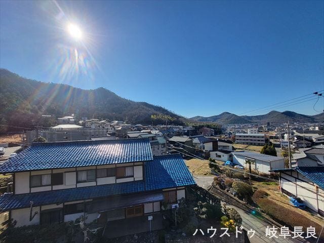 視界が抜けた開放的な眺望が魅力。ゆったりとした時間を過ごせます。