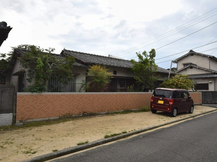 外観を北東側より撮影