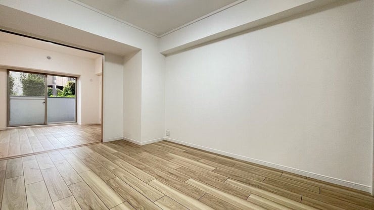 LDKとの境を開放すると、約26帖の広々とした空間が生まれます