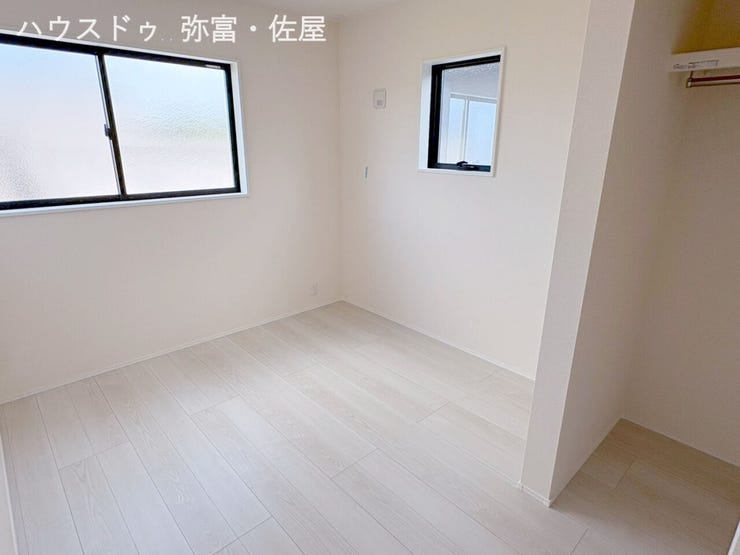 約5.06帖の北側洋室☆