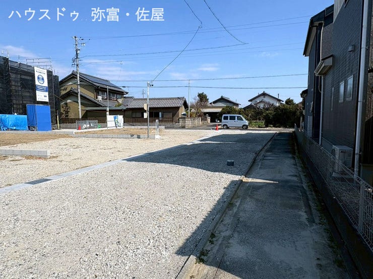 南側道路は法定外道路です☆