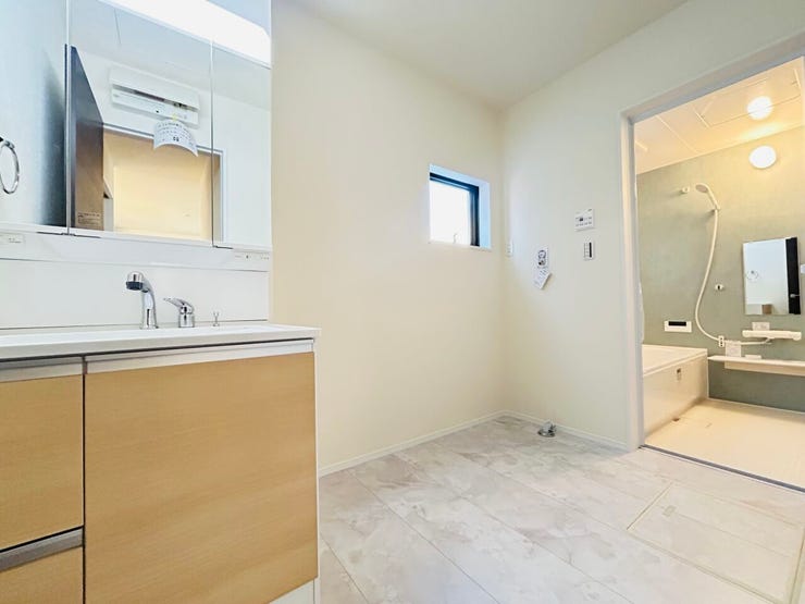 ◇お洒落で清潔感溢れる洗面室♪