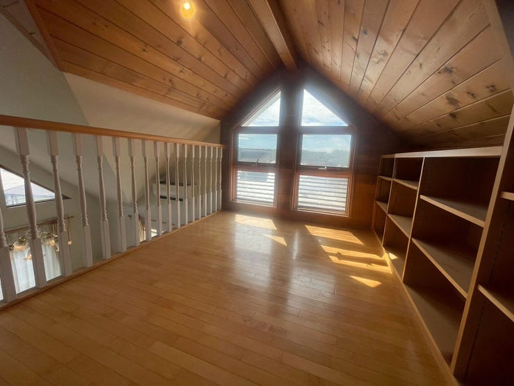 *リビング上ロフト*
※家具削除加工を行っており、写真はイメージです※