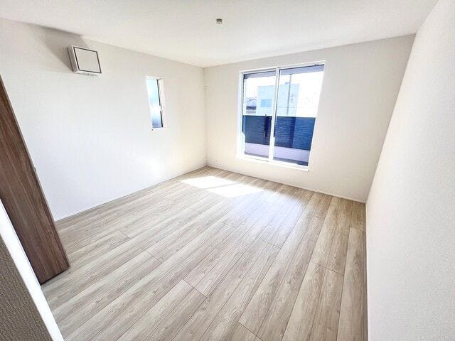 2階南西側洋室8.5帖