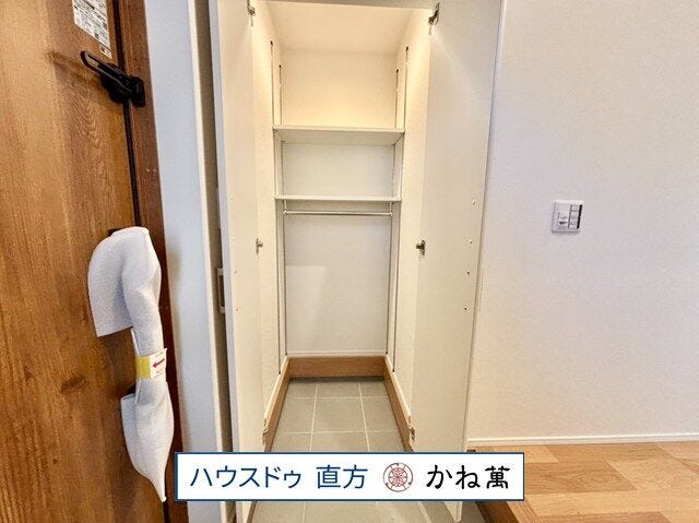 シューズインクローゼットもあるので玄関がスッキリ片付きます。