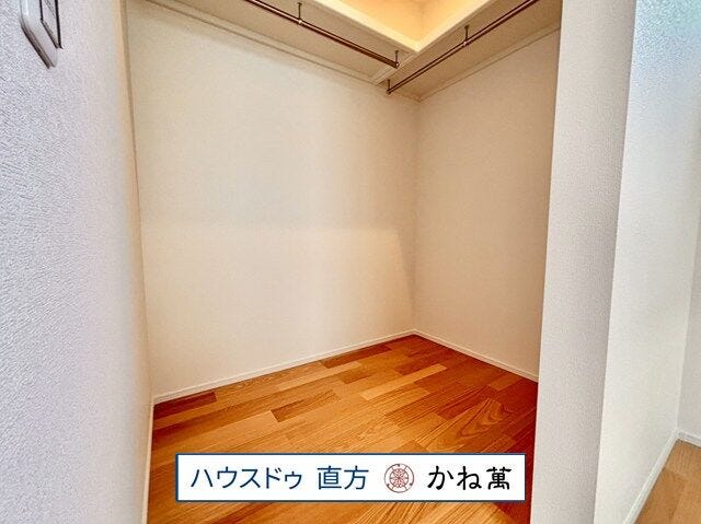 各部屋にウォークインクローゼットがあるので、お部屋がスッキリ片付きます。