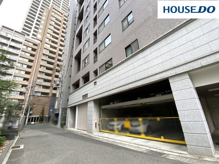 駐車場(月額30000円~35000円)♪空き要確認。料金は変更する場合がございます。