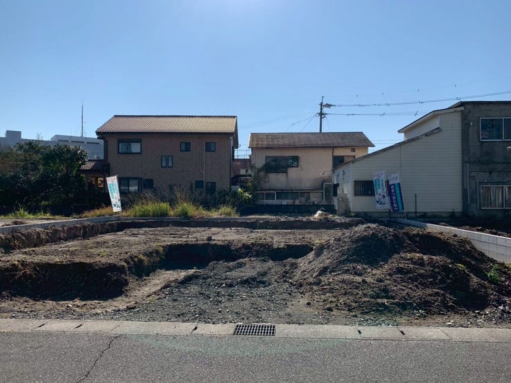 左:3号棟
2026年3月完成予定
撮影日:2025年12月18日