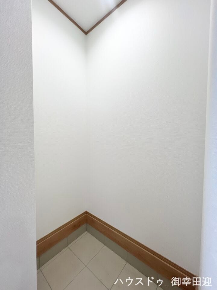■□■シューズインクローゼット■□■必要なものを必要な場所に。家全体で考えられた収納計画が、ゆとりある生活を実現します。