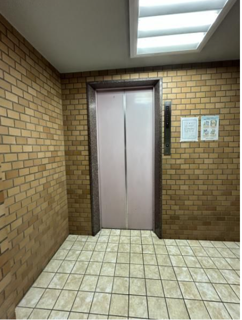 エレベーター1基完備