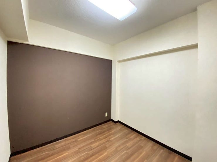 納戸としても使えますし趣味部屋としても使えます!
自分の世界観を出せるかも♪