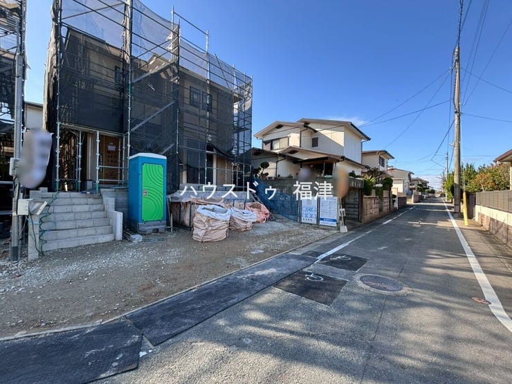 お家が出来ていく過程から楽しんでいただけるよう
写真を随時更新中♪
気になる方は便利な「お気に入り」をご利用ください♪
《福岡市東区高美台1丁目3期 新築戸建》