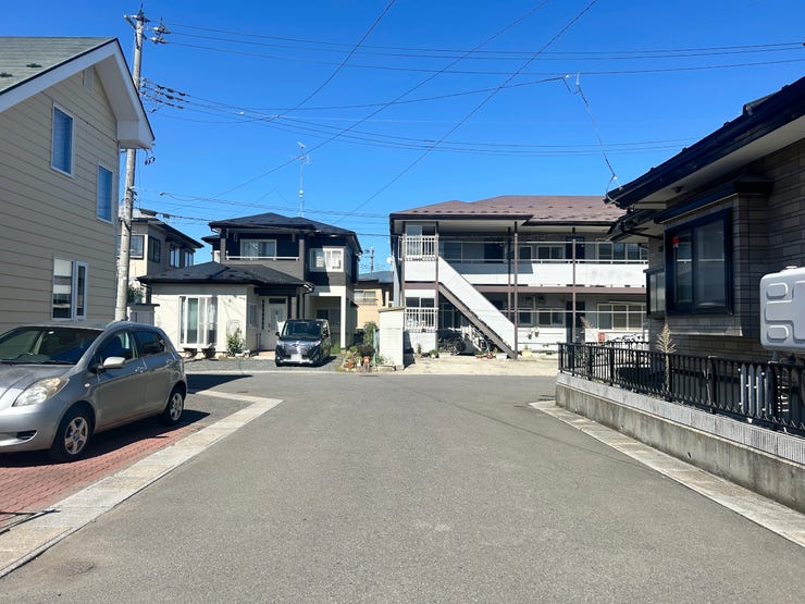 現地(2025年9月)撮影
◎現地案内予約受付中!◎
詳細は、ハウスドゥ 八戸市庁前までお気軽にお問い合わせくださいませ♪