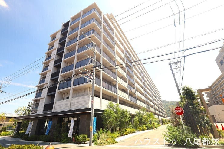 共有施設が充実している駅近マンション♪
フレキシブルサロン・ゲストルーム・スタディルームなどなど大規模マンションならではの共有施設があります♪