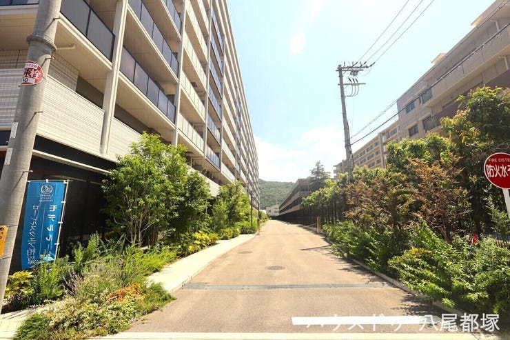 専用駐車場までの通路です♪