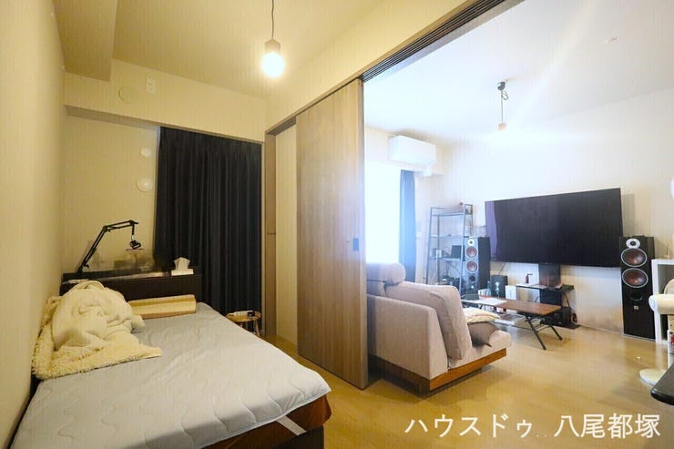 LDKと隣の洋室の扉を開放していただくと、広々と開放的なスペースとなります♪