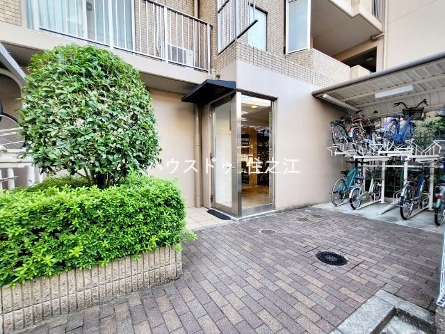 ★駐輪場も区画数はたくさんございます。空き状況の確認はお気軽にお申し付け下さい。