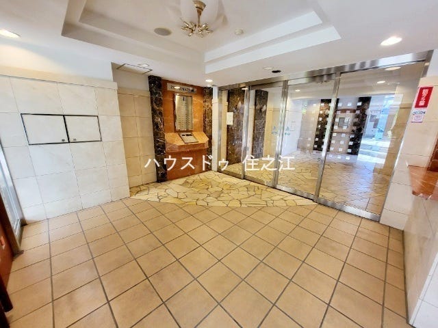 ★オートロック完備で防犯対策もしっかりしております♪