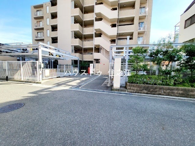 ★駐車場の最新の空き状況はお気軽にお申し付け下さい♪