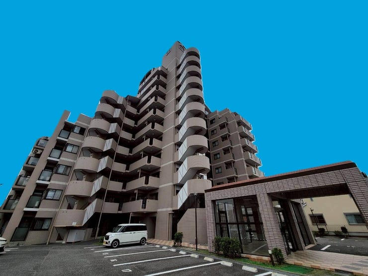 ■敷地内に駐車場あり!継承可能◎(車種制限等要確認)