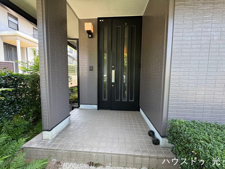 ■□■エントランス■□■外壁塗装もされ美しいエントランスです。