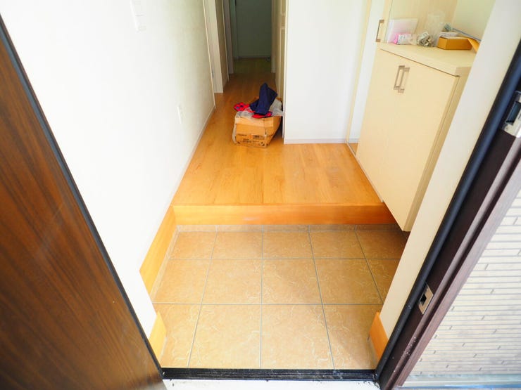 シューズボックス付の玄関♪ 玄関がスッキリとお使いいただけます♪