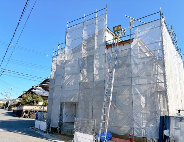 あたたかな陽が差し込む日当り良好の立地です。