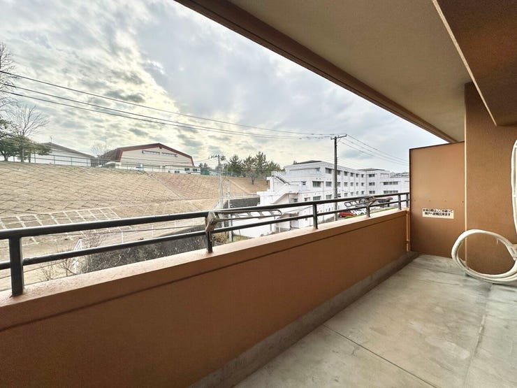 通風陽当り良好な南向きバルコニー♪