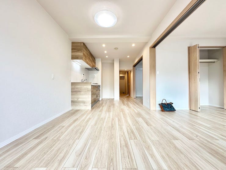 R7年11月内装リノベーション工事完了♪