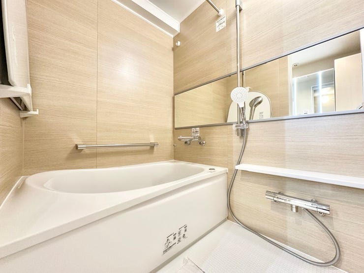 ピカピカのバスルームで癒しのひと時♪