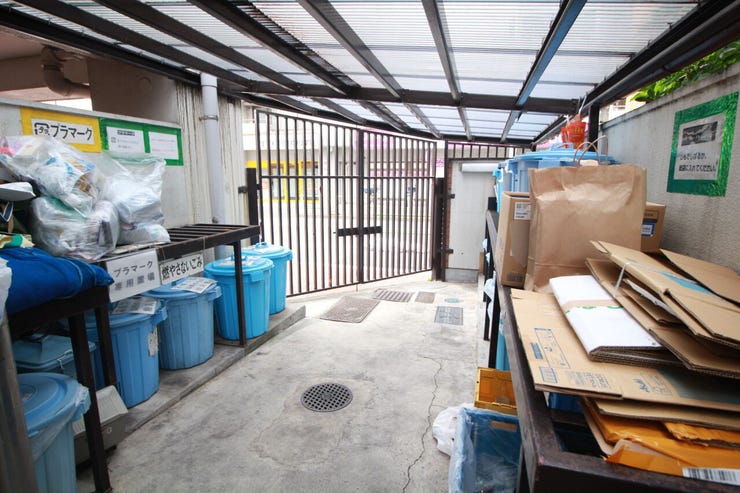 【ゴミ置き場】敷地内にあるので便利♪管理が行き届いているので安心です。