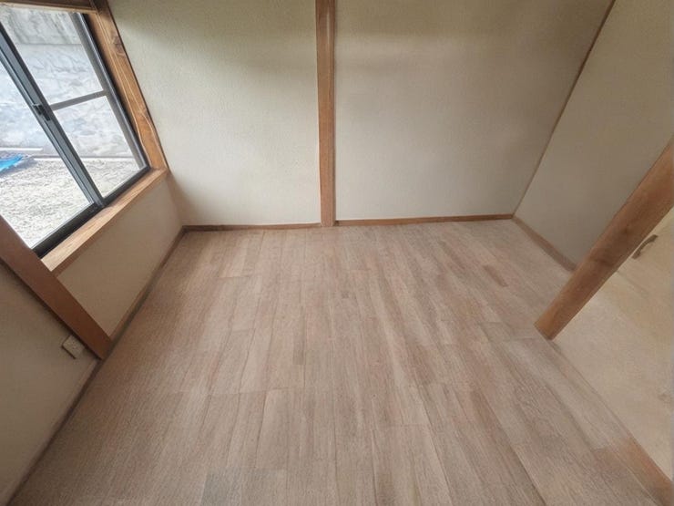 実際の現地写真にAIデジタルステージング処理を施した画像になります