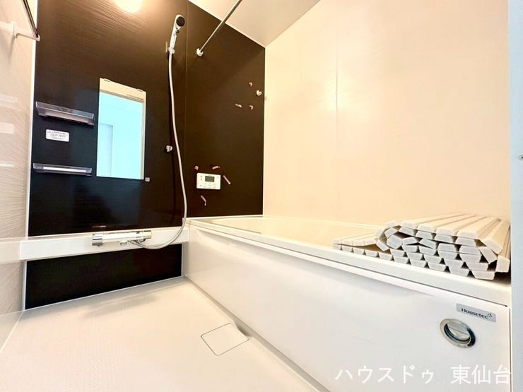 入浴以外は洗濯物も乾かしてくれる働きもののお風呂です♪