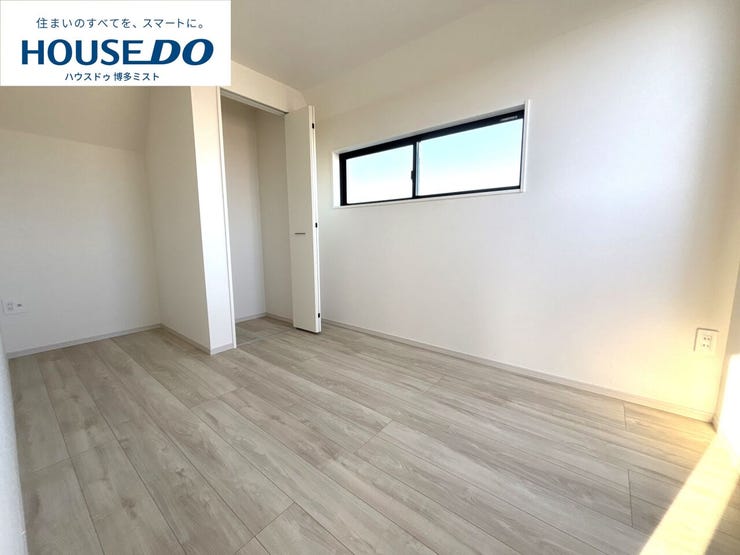 【家族のプライベート空間】お子様の成長に合わせて、プライバシーを考えた子供部屋も大切。収納や採光を考え、過ごしやすい空間に。