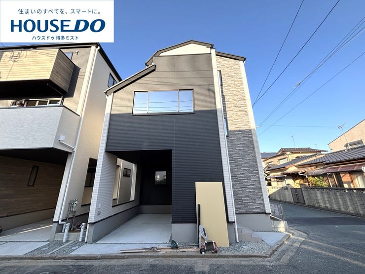 【外観】
【福岡市東区千早】千早西小学校まで歩4分・2方向を道路に面した角地