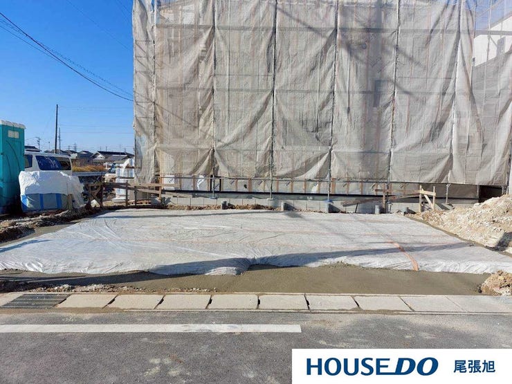 【建築中 造成段階】成長する街と住まいを見届ける、特別な機会!建築中だからこそわかる安心と信頼。これからの街並みやご近所の雰囲気も一緒に感じながら、理想の住まいを手に入れましょう。