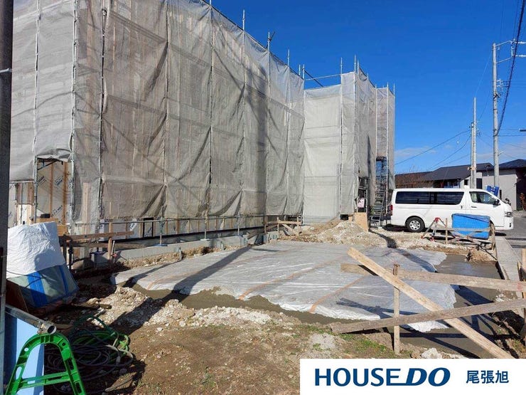 【建築中 造成段階】完成を待たずに未来の暮らしを見つけませんか?造成中の今なら、家づくりのプロセスを直接確認可能。新しい住まいとともに、新しい街の一員としての第一歩を踏み出しましょう。