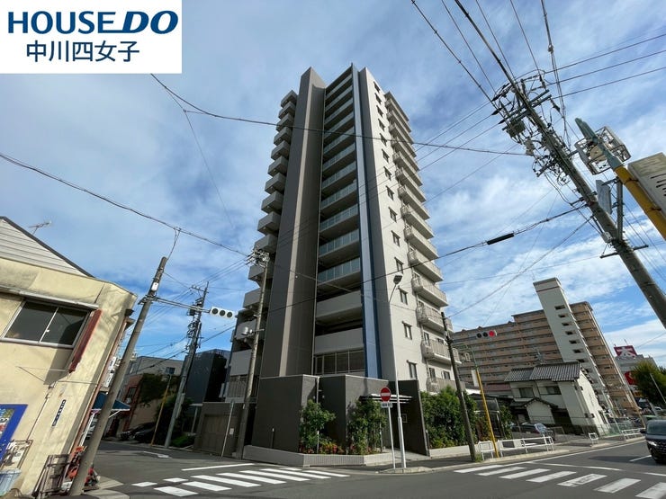 【外観】
◇外観◇
名鉄名古屋本線「神宮前」駅より徒歩6分の好立地。総合駅「金山」までのアクセスもよく通勤や通学、お出かけの際に大変便利です。オートロック&宅配ボックス完備。ペット飼育可マンションです。