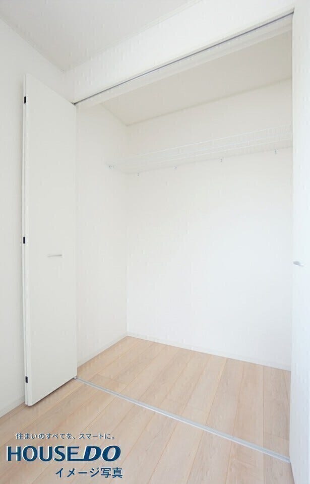 クローゼットのある住まいで収納上手な生活を実現!居室空間をより広々とお使いいただけます♪