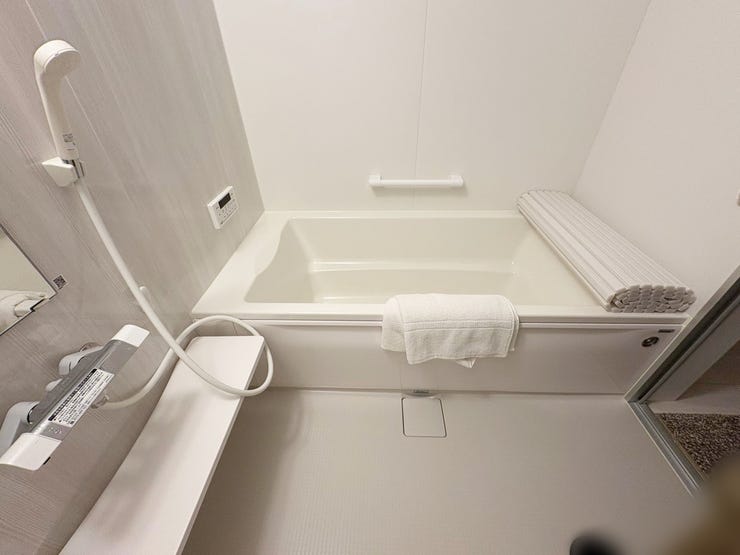 足を伸ばしてゆったりバスタイムをお楽しみください。