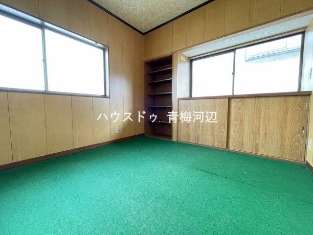 北側4.5帖:北側のお部屋ですが、2面採光なので日中もお部屋が明るいです。