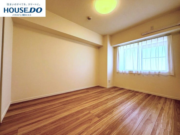 【家族のプライベート空間】お子様の成長に合わせて、プライバシーを考えた子供部屋も大切。収納や採光を考え、過ごしやすい空間に。