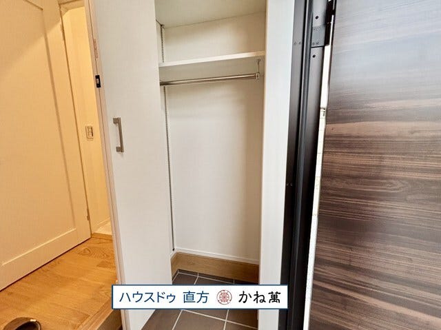 収納充実の玄関でスッキリ片付きます