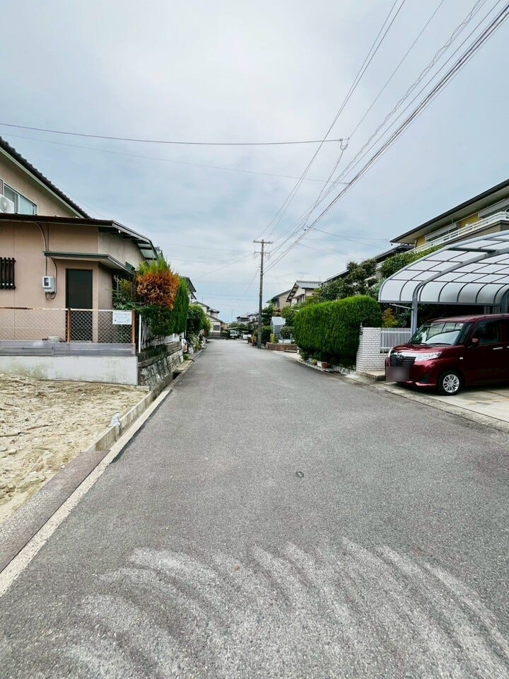 【夢のマイホーム購入、皆さん完成前に購入されています!】
後悔をしないためにもライバルの少ない完成前物件の検討をされてみてはいかがでしょうか?