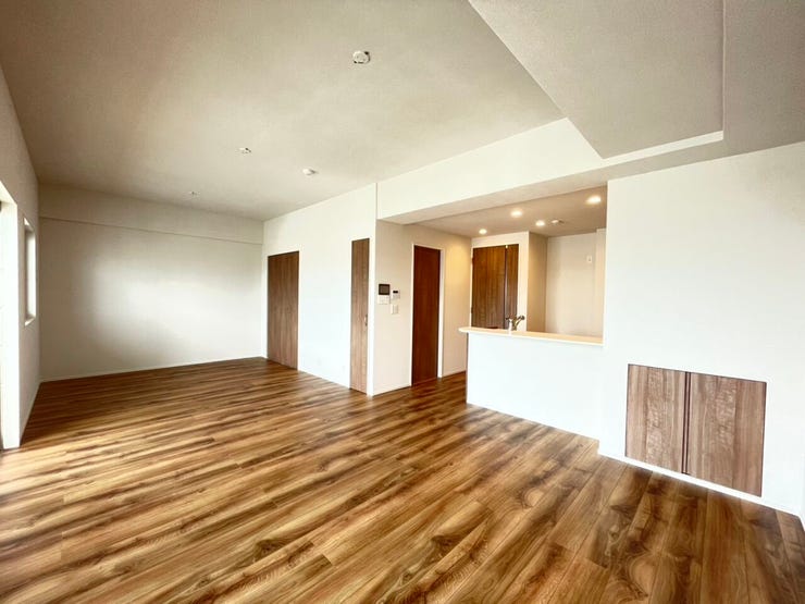 【リビング】
15帖