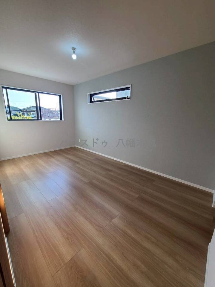2階洋室です