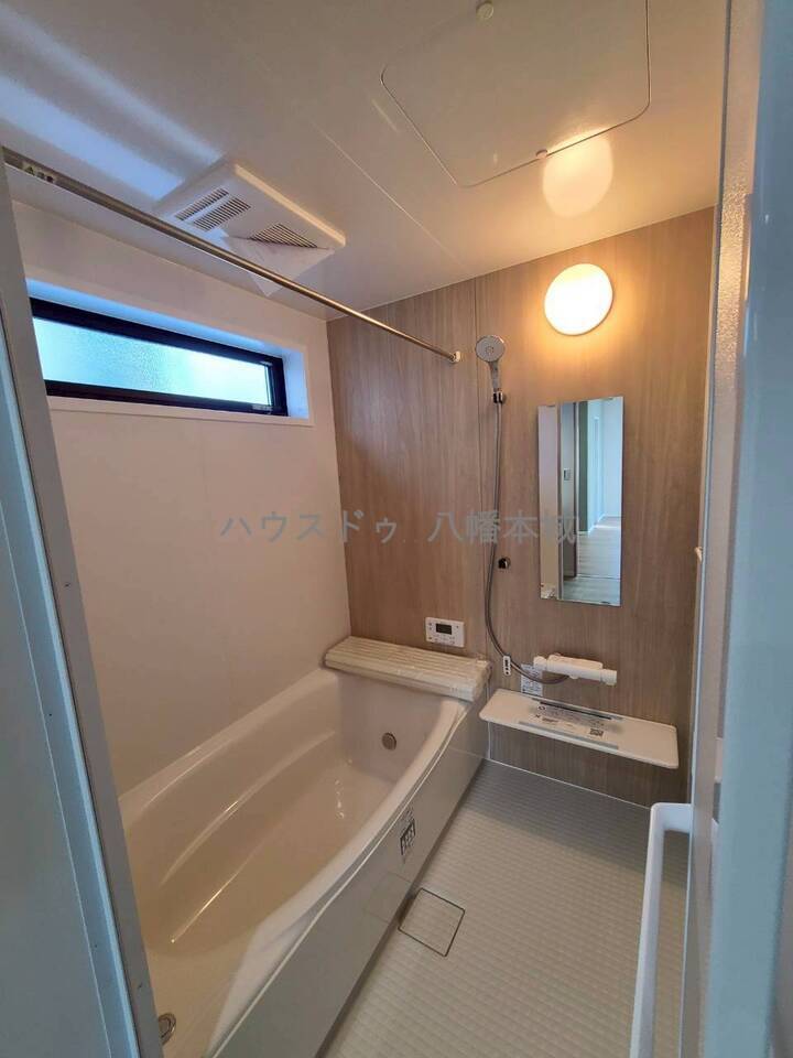 足をゆっくり伸ばしてリラックスできそうですね!