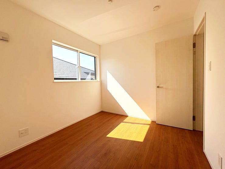 どんな家具を置こうか、考えながらお部屋を見ると楽しくなりますね。