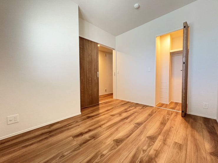 5帖+ウォークインクローゼット