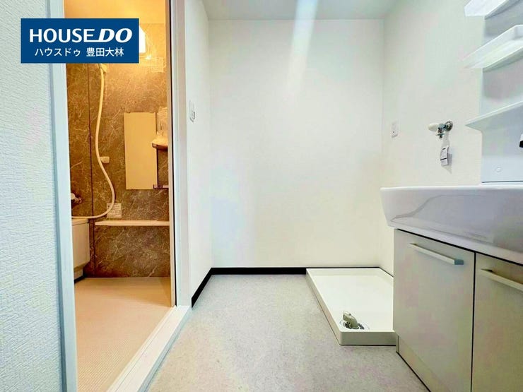 *梅坪小学校・梅坪台中学校*
見るだけ聞くだけOK!【お気軽に資料請求!不動産のことならなんでも/ハウスドゥ豊田大林】